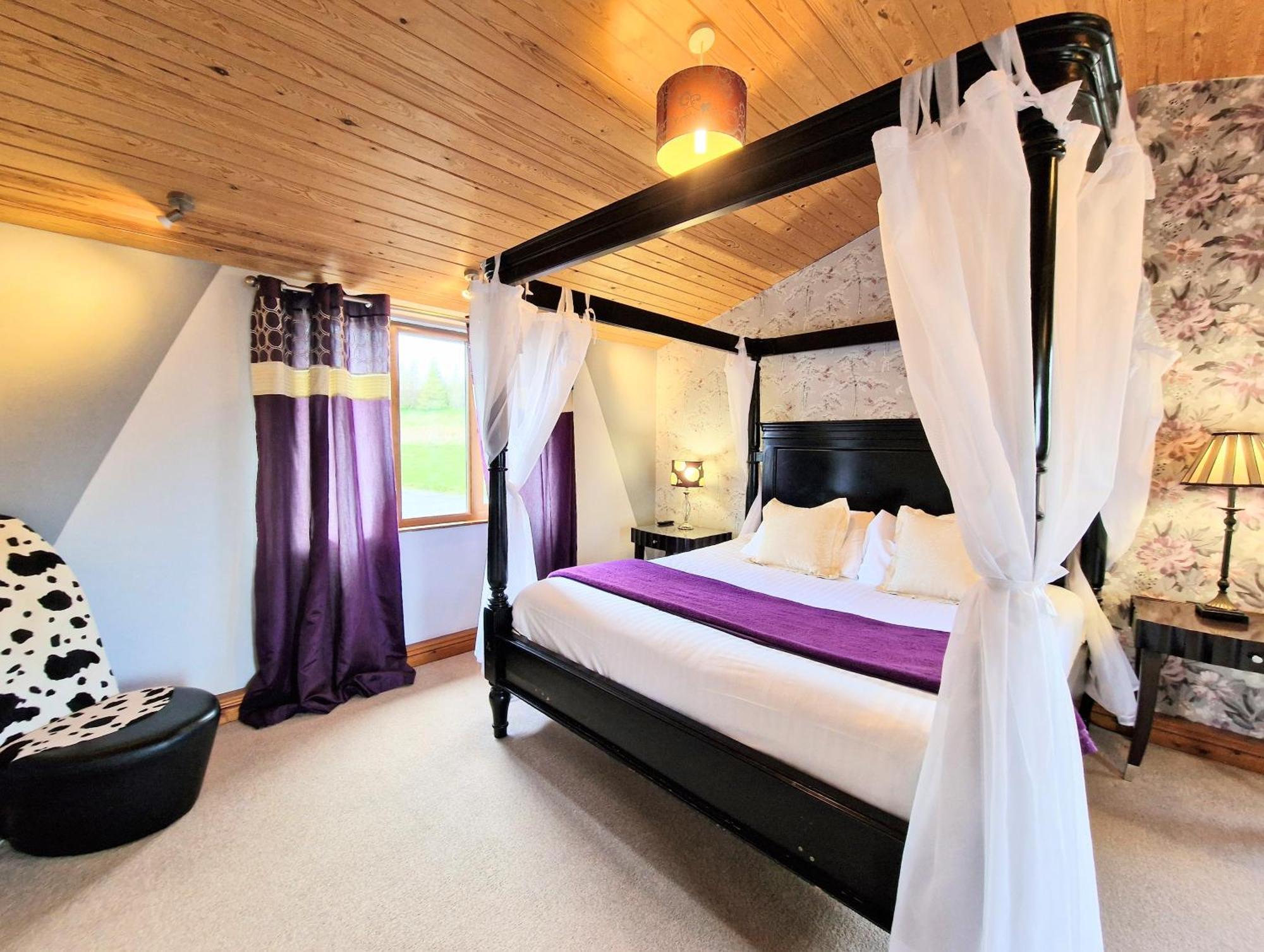 הוילה Kelty Ochil 8 With Private Hot Tub - Fife - Loch Leven - Lomond Hills מראה חיצוני תמונה