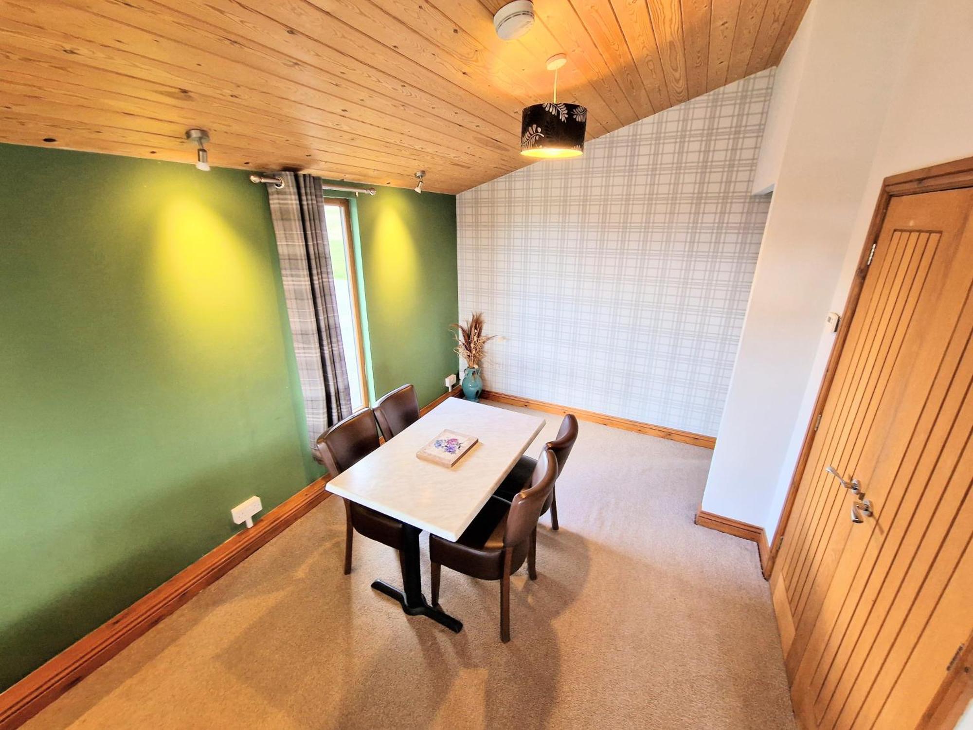 הוילה Kelty Ochil 8 With Private Hot Tub - Fife - Loch Leven - Lomond Hills מראה חיצוני תמונה